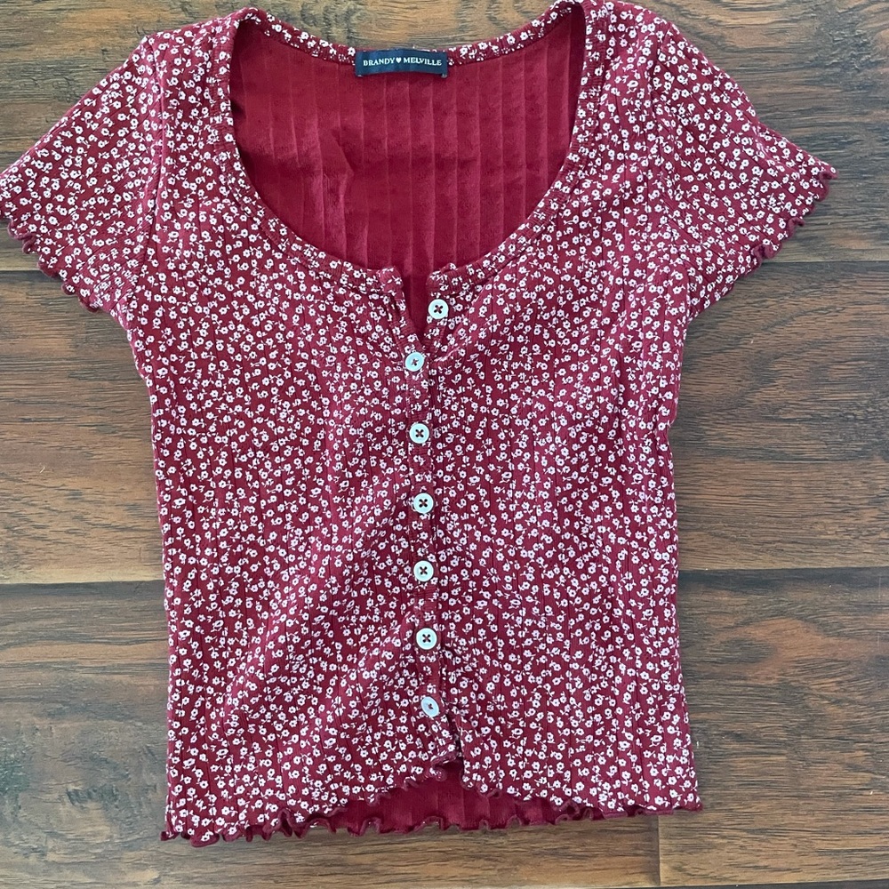 Brandy Melville red floral zelly top